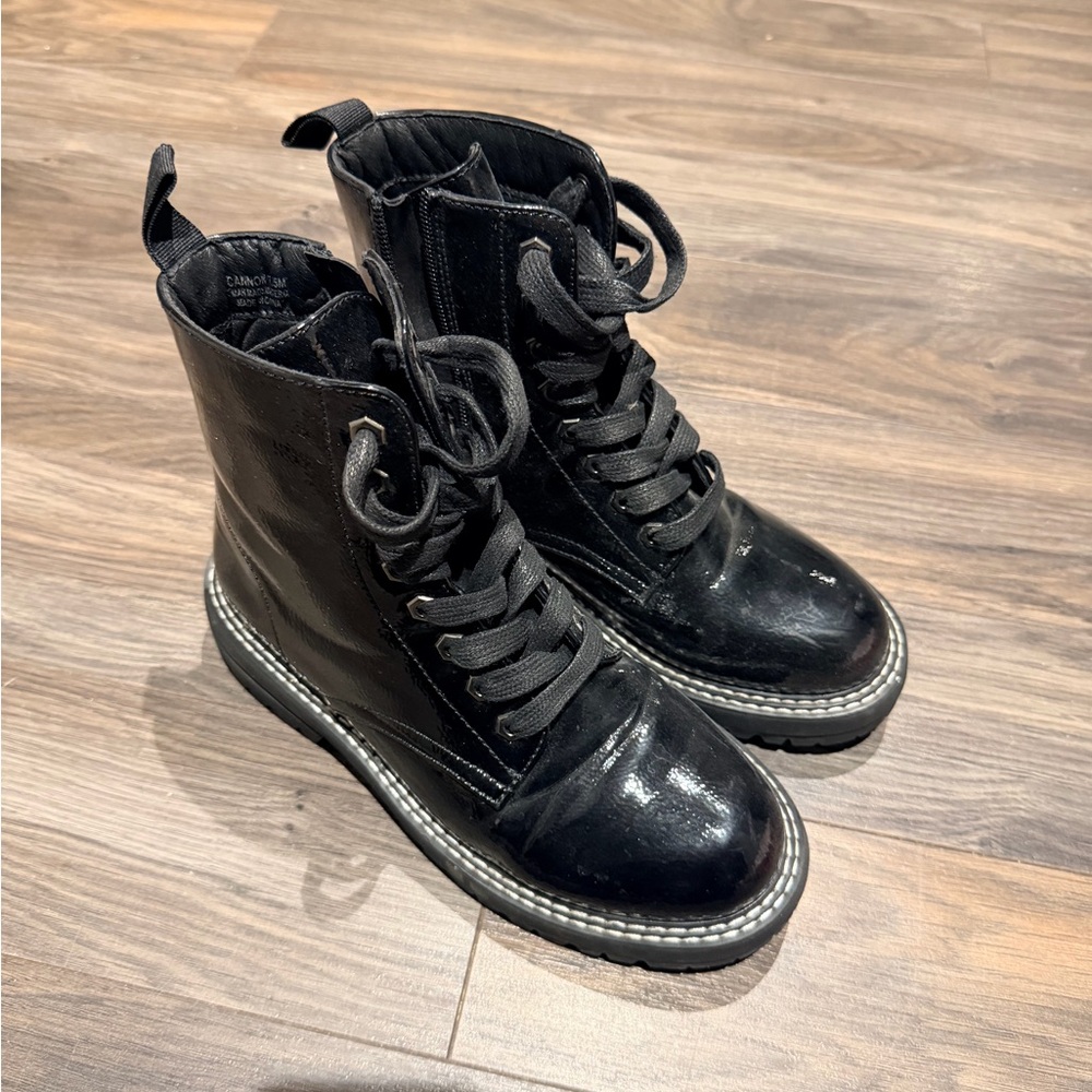 Black Ankle Boots for Women